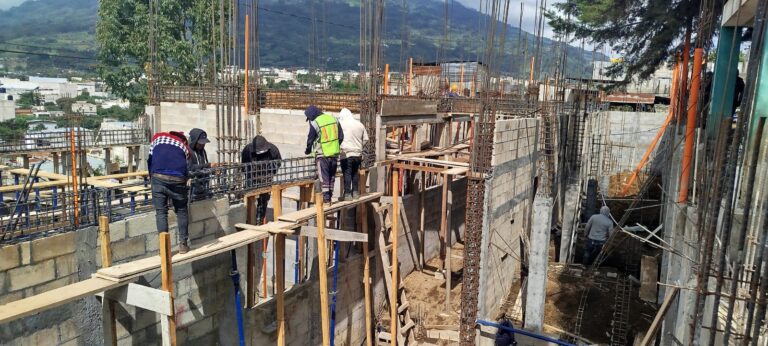 Avances en el Proyecto de Ampliación de la Escuela Primaria Oficial Urbana para Varones Mariano Navarrete