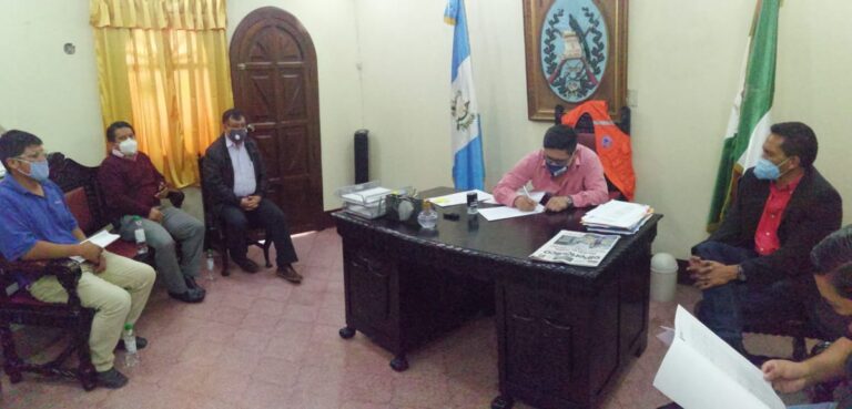 CONSEJO DEPARTAMENTAL DE DESARROLLO DE SACATEPEQUEZ, CONTINUA CON FIRMA DE CONVENIOS 2020.