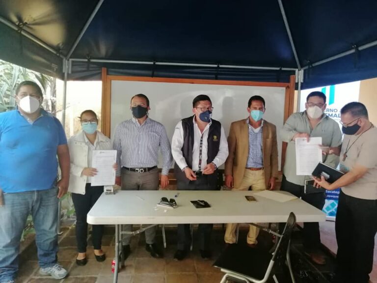FIRMA DE CONVENIOS 2021, CONSEJO DEPARTAMENTAL DE DESARROLLO DE SACATEPEQUEZ.