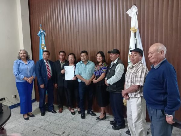 FIRMA DE CONVENIOS 2024, CONSEJO DEPARTAMENTAL DE DESARROLLO DE SACATEPEQUEZ.