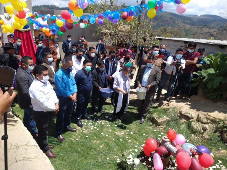 INAUGURACION DE OBRA EN SUMPANGO SACATEPÉQUEZ
